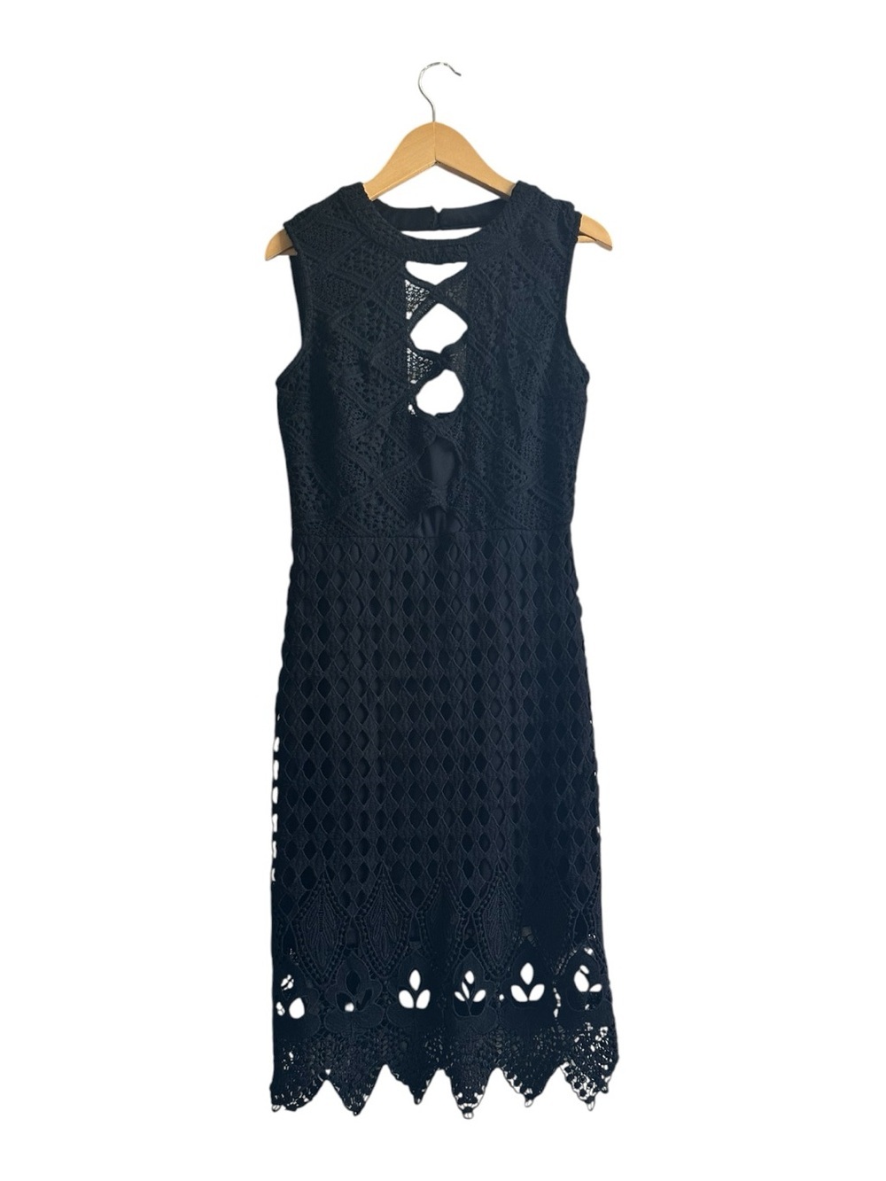 Soieblu Navy Crochet Sleeveless Midi Dress - Picture 3 of 6